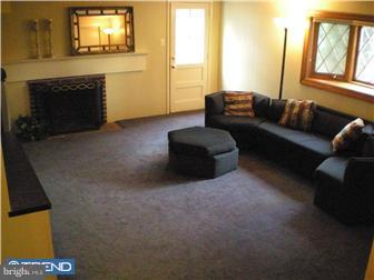 1811 Holmes Road Ambler, PA 19002 - Photo 6 of 12 Family Room