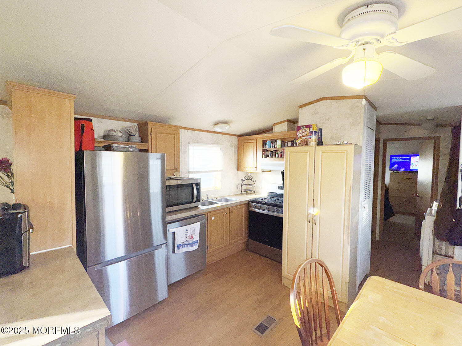 59 Ron Road Hazlet, NJ 07730 - Photo 4 of 15 kitchen