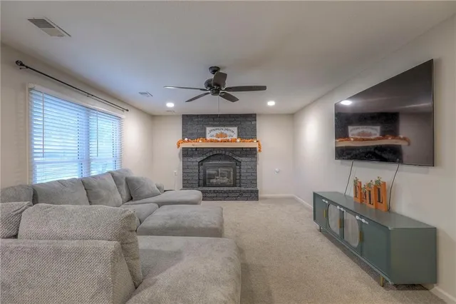 $339,900 | 227 North Woodson Drive, Raymore, MO 64083