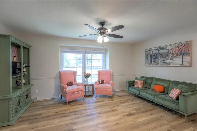 $339,900 | 227 North Woodson Drive, Raymore, MO 64083