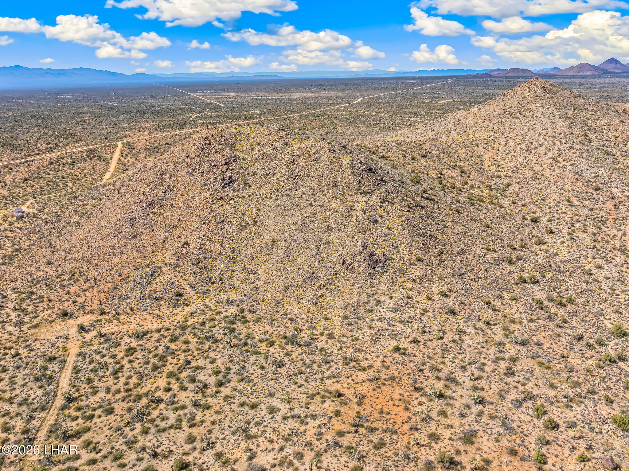 0 East Saguarro Road Yucca, AZ 86438 - Photo 3 of 14 a view of an ocean