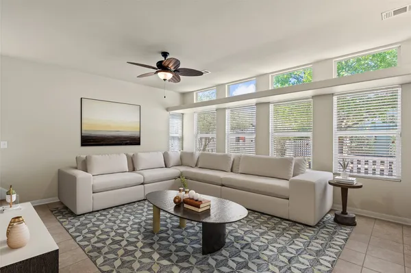 $330,000 | 423 Wetzel, Kyle, TX 78640