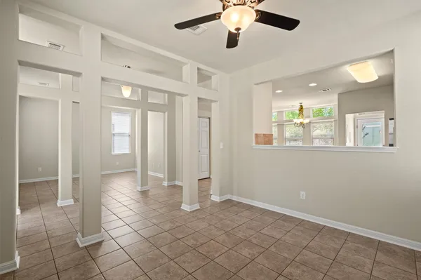 $330,000 | 423 Wetzel, Kyle, TX 78640