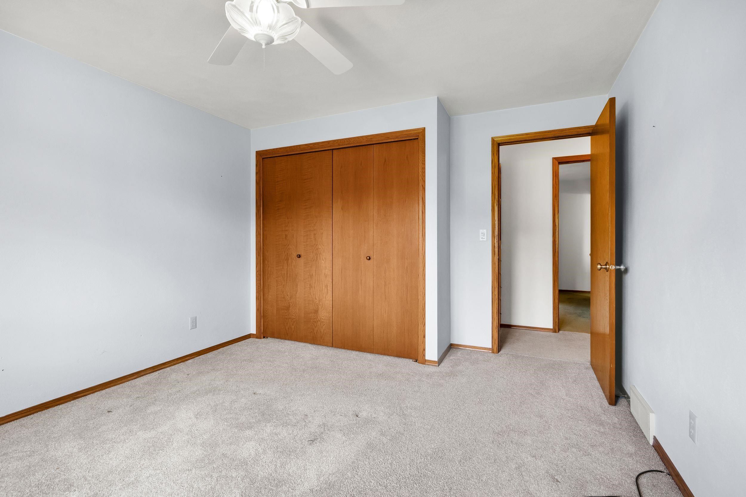 2615 West Sunnyview Circle Appleton, WI 54914 - Photo 29 of 44