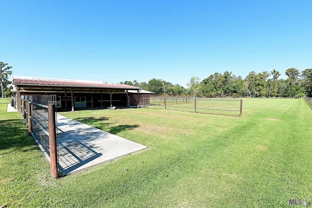 $550,000 | 1119 Highway 20, Thibodaux, LA 70301