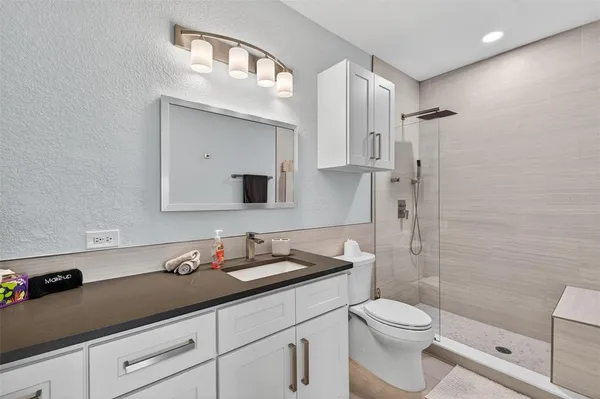 $2,800 | 210 3rd Street West, Unit 8305, Bradenton, FL 34205