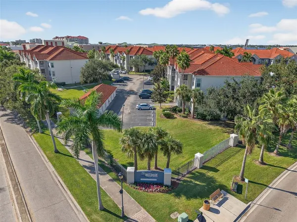 $2,800 | 210 3rd Street West, Unit 8305, Bradenton, FL 34205