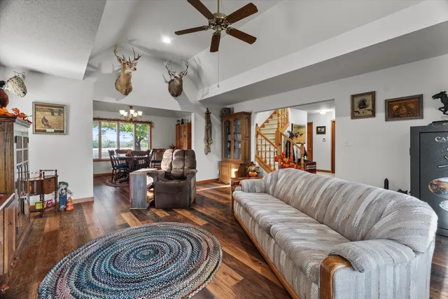 $582,500 | 15344 Norrish Road, Morrison, IL 61270