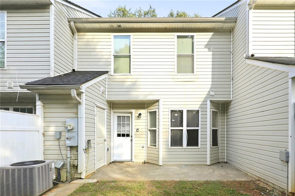 2002 Grove Way Hampton, GA 30228 - Photo 17 of 19 Gallery Image 17