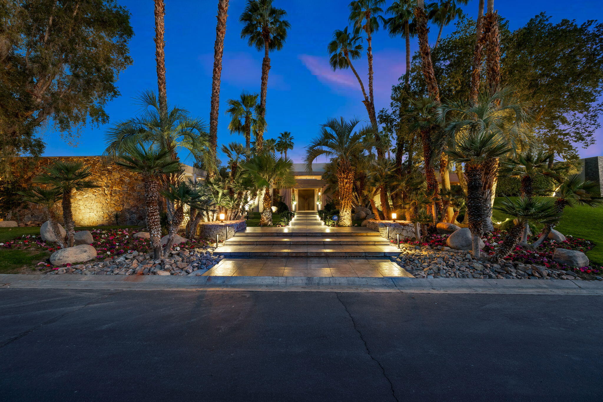 7 Big Sioux Road Rancho Mirage, CA 92270 - Photo 2 of 64 116-web-or-mls-8M4A1441