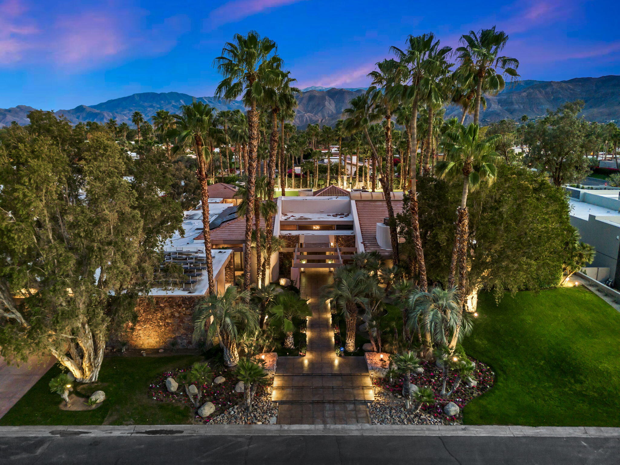 7 Big Sioux Road Rancho Mirage, CA 92270 - Photo 60 of 64 a view of a city with flower plants