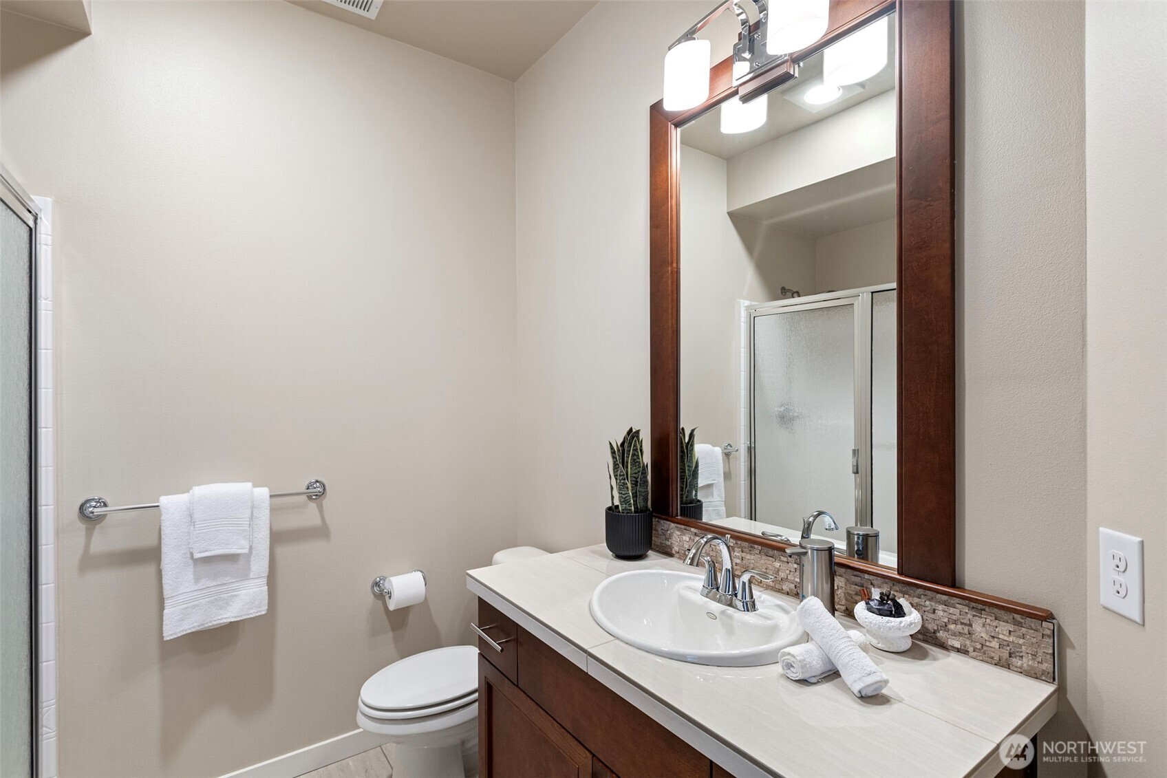 21614 36th Drive Southeast Bothell, WA 98021 - Photo 18 of 39