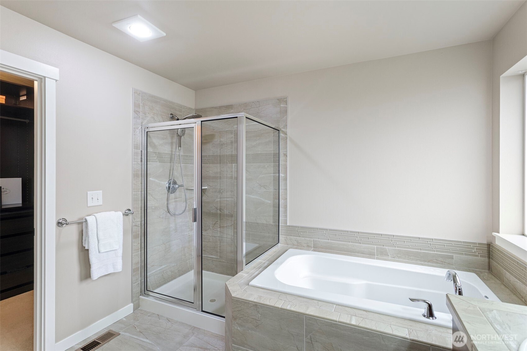 21614 36th Drive Southeast Bothell, WA 98021 - Photo 26 of 39