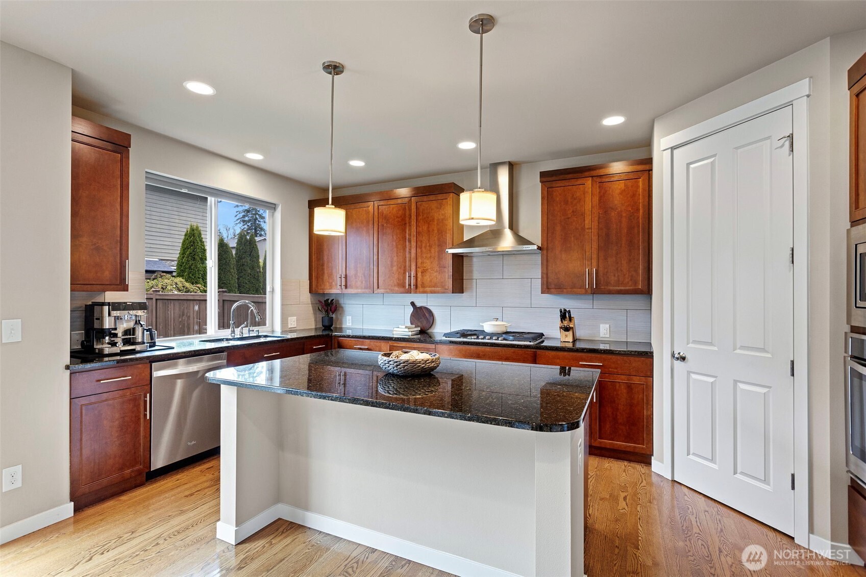 21614 36th Drive Southeast Bothell, WA 98021 - Photo 6 of 39