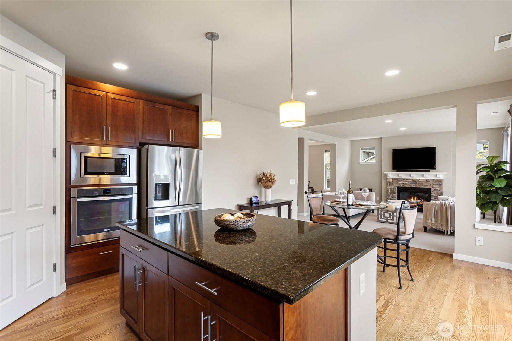 21614 36th Drive Southeast Bothell, WA 98021 - Photo 8 of 39