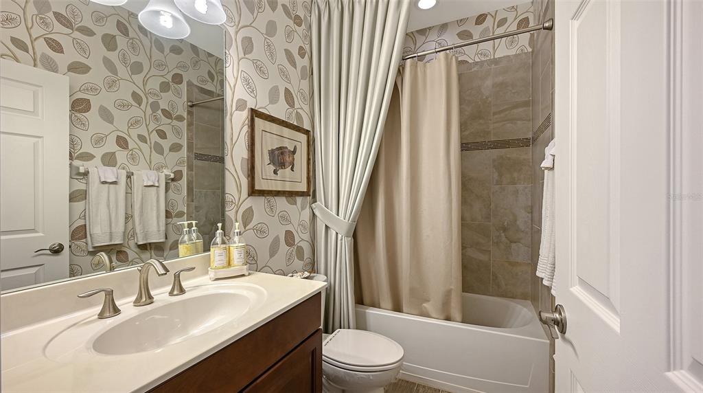 85 Navigation Circle Osprey, FL 34229 - Photo 21 of 41 Gallery Image 21