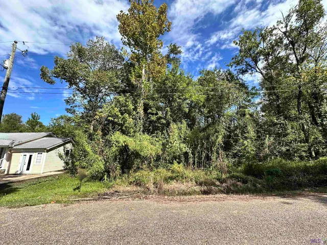 $15,900 | Lot # Phillips Road, St. Amant, LA 70774