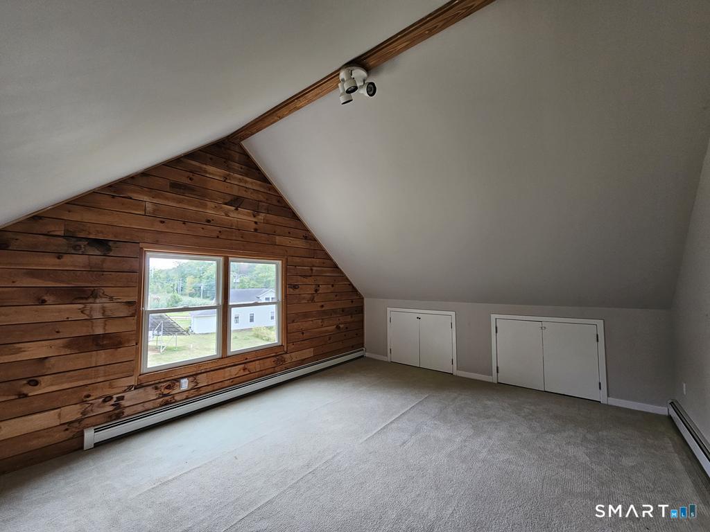 698 Leetes Island Road Branford, CT 06405 - Photo 25 of 33