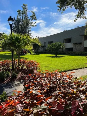 $1,975 | 36750 Highway 19, Unit 6109, Palm Harbor, FL 34684