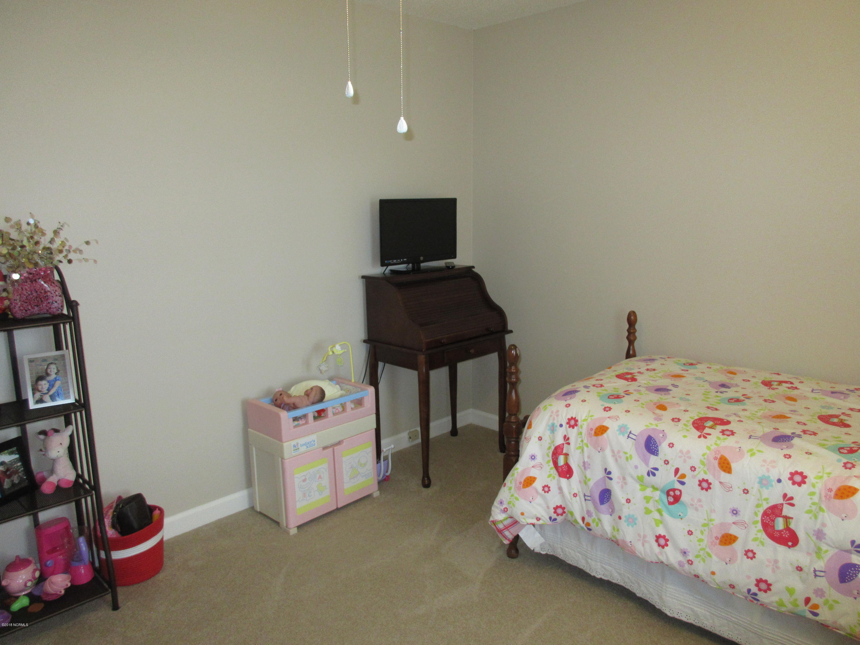 400 Northwood Road Washington, NC 27889 - Photo 31 of 42 2nd Bedroom