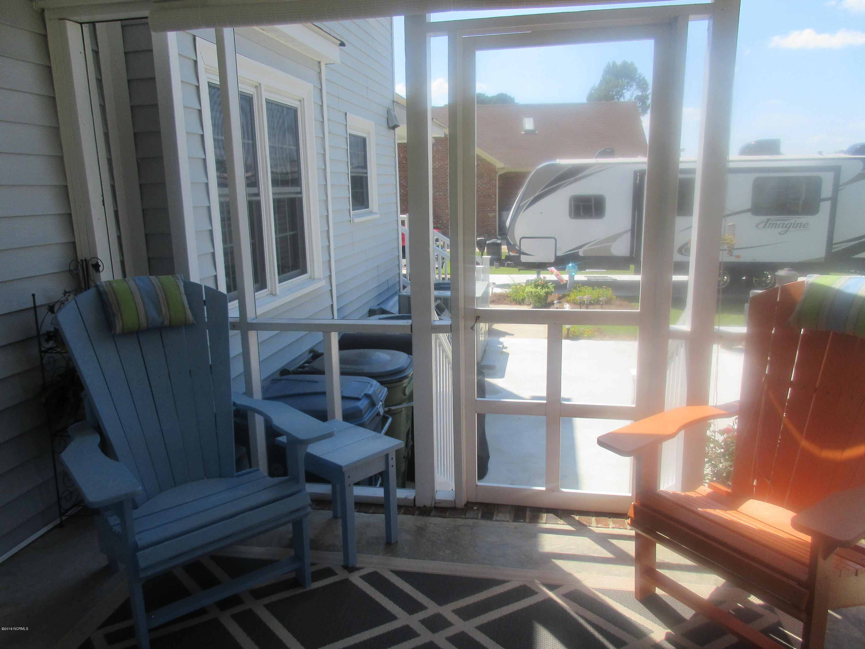 400 Northwood Road Washington, NC 27889 - Photo 36 of 42 Screened Porch