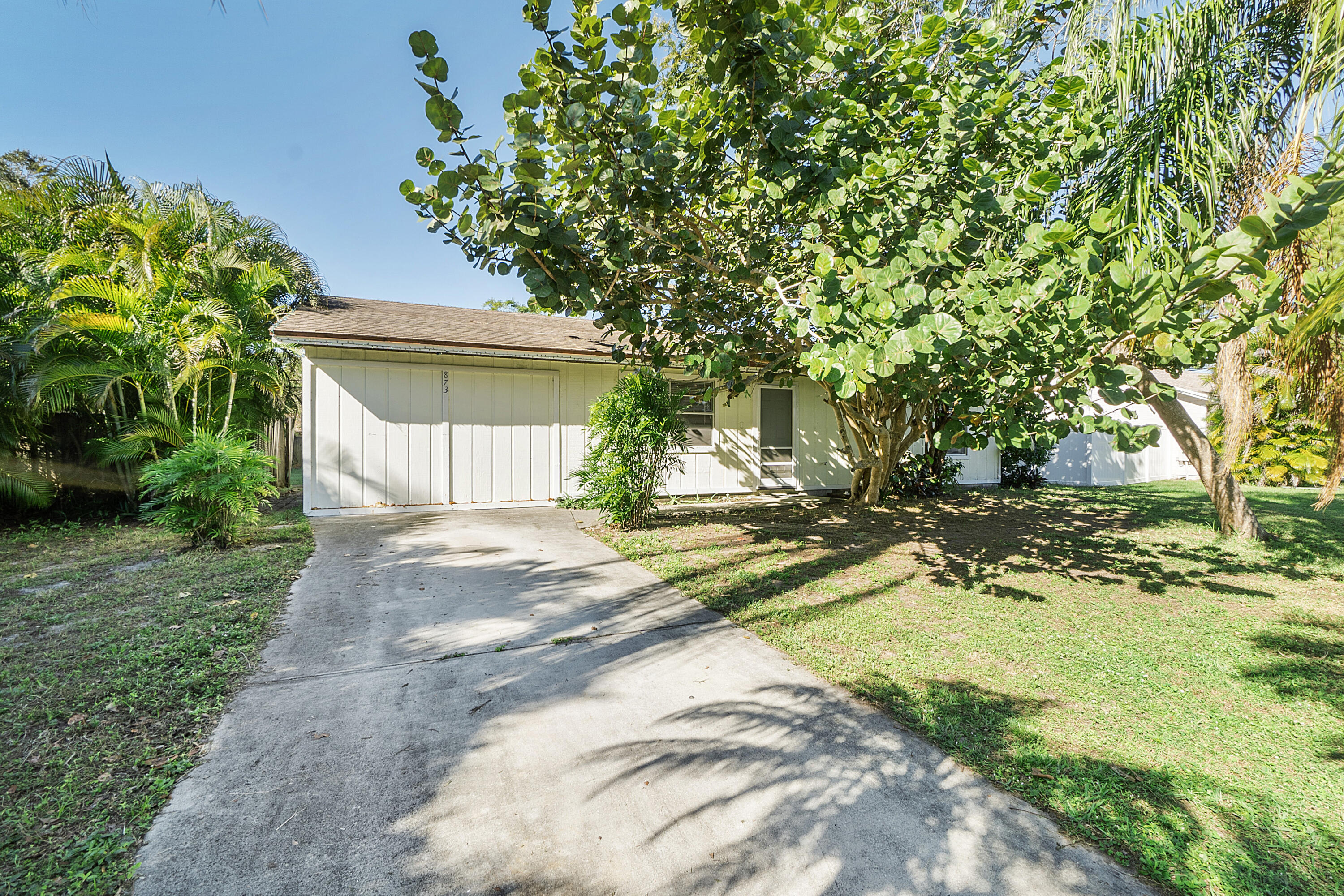 873 Southwest Andrew Road Port St. Lucie, FL 34953 - Photo 5 of 29 873_SW_Andrew_Rd_005
