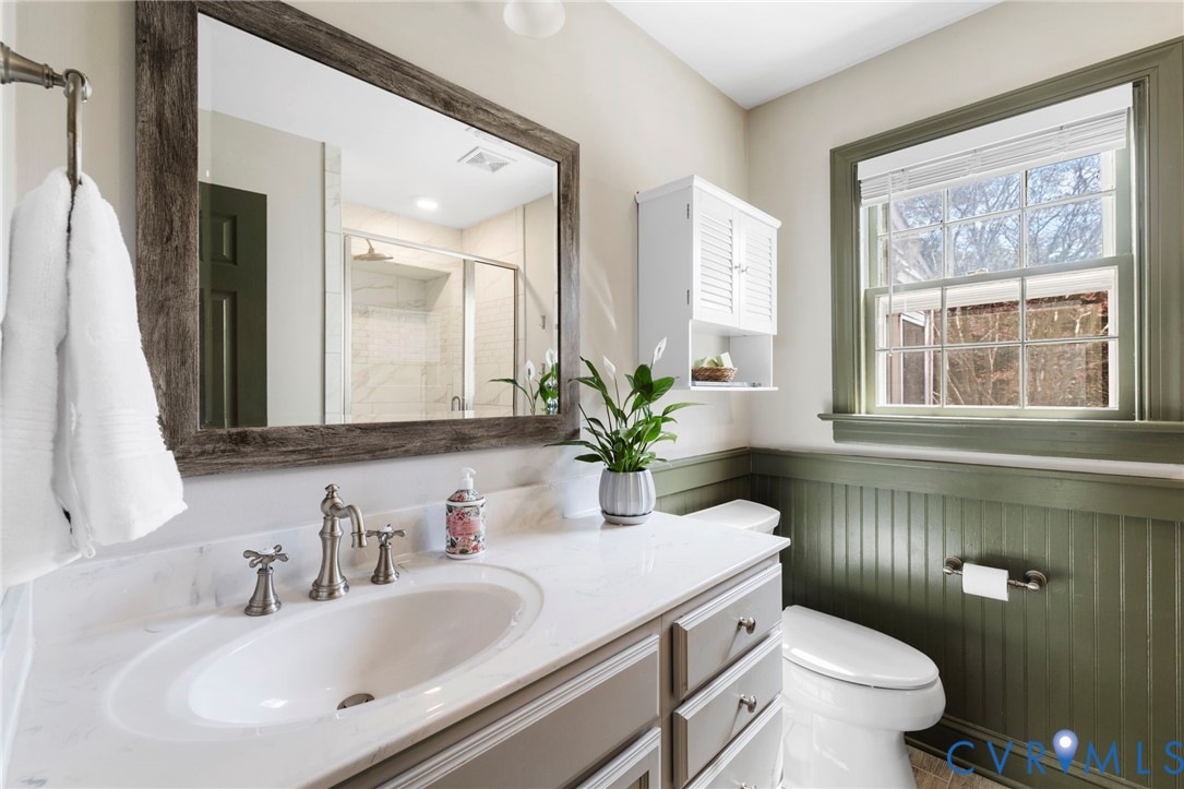 3731 Drakeshire Road North Chesterfield, VA 23234 - Photo 19 of 49 First Floor Full Bath