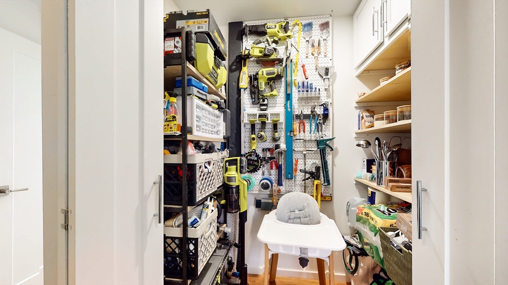 76 Batterymarch Street, Unit 5 Boston, MA 02110 - Photo 36 of 38