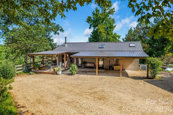 $1,495,000 | 250 Burt Blackwell Road, Mill Spring, NC 28756