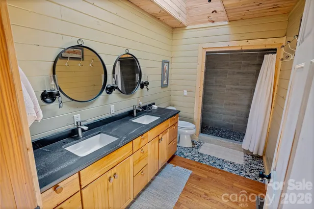 $1,549,000 | 250 Burt Blackwell Road, Mill Spring, NC 28756