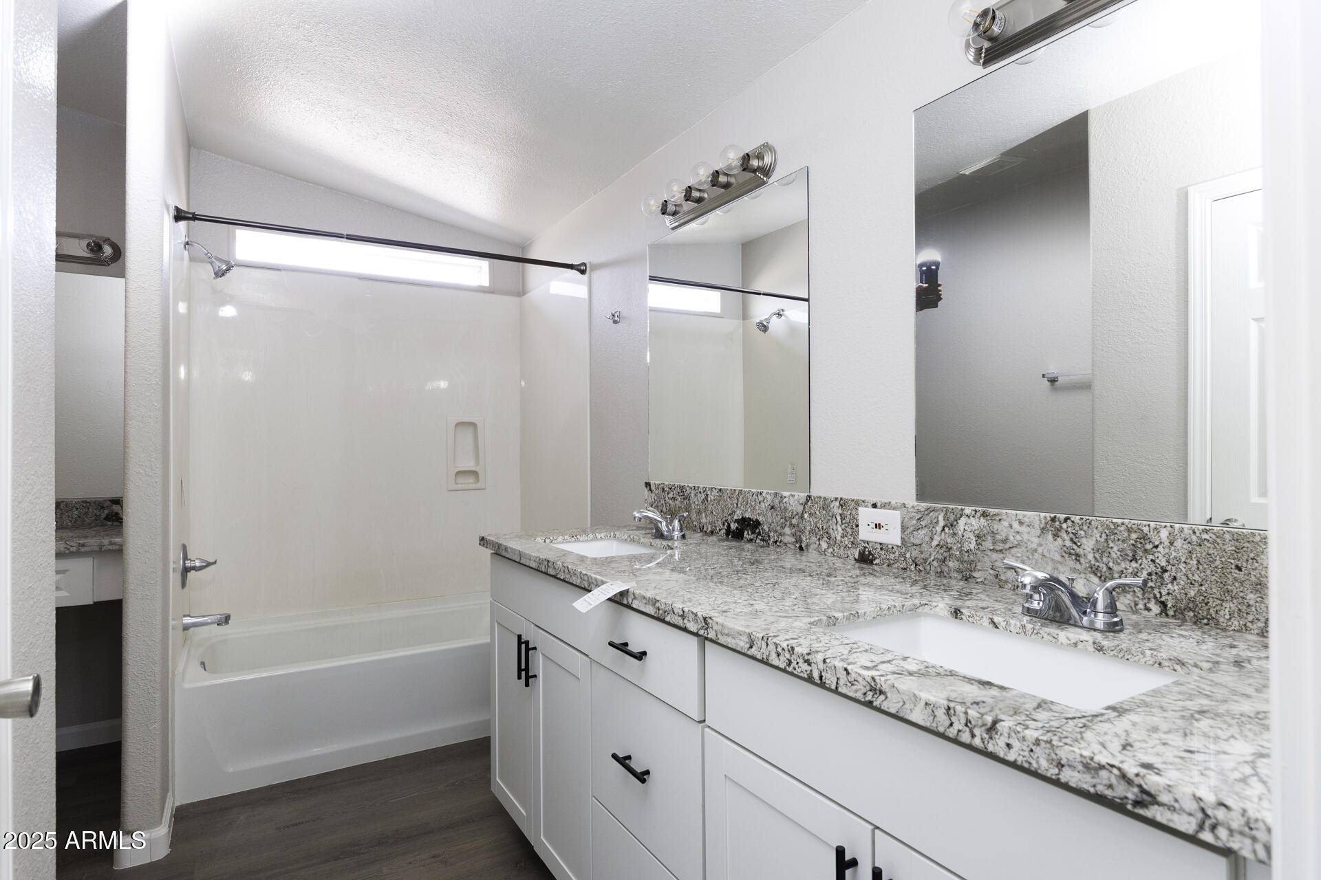 11427 Stagecoach Road Arizona City, AZ 85123 - Photo 21 of 42 Primary Bath