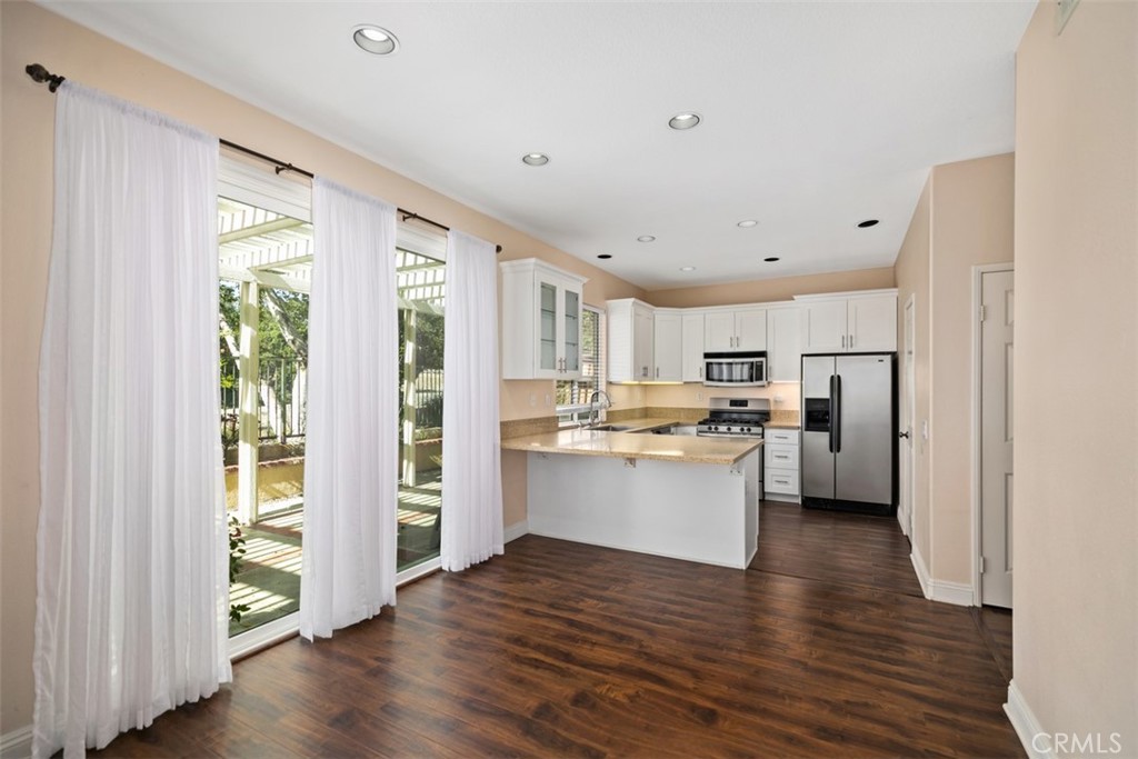 9 Acorn Ridge Rancho Santa Margarita, CA 92688 - Photo 23 of 39 This home has plenty of recessed lighting