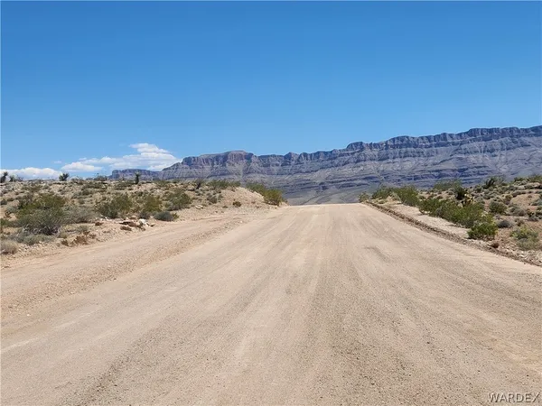 $5,000 | 30784 Escalante Boulevard, Meadview, AZ 86444