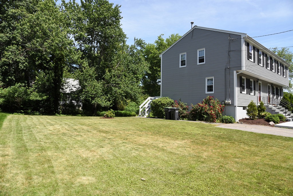 29 Hastings Road, Unit 29 Dedham, MA 02026 - Photo 3 of 24 Gallery Image 3