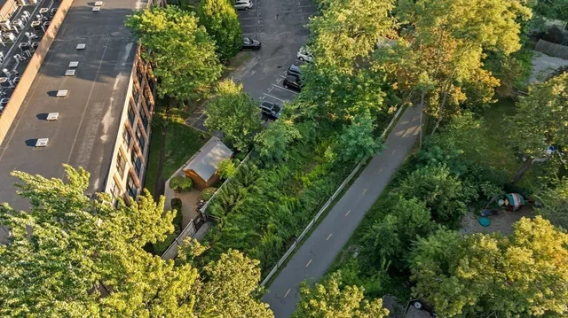 $829,000 | 1 Aberdeen Way, Unit 113, Cambridge, MA 02138