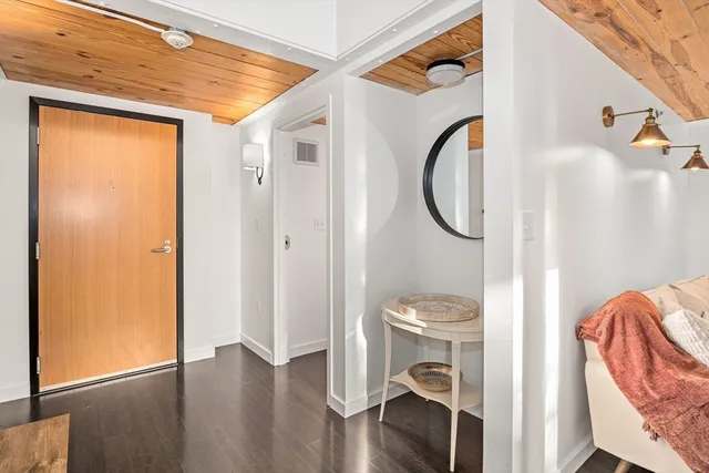 $829,000 | 1 Aberdeen Way, Unit 113, Cambridge, MA 02138