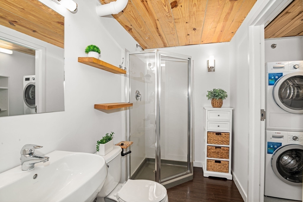 1 Aberdeen Way, Unit 113 Cambridge, MA 02138 - Photo 6 of 30