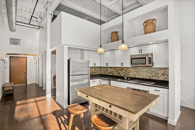 $829,000 | 1 Aberdeen Way, Unit 113, Cambridge, MA 02138