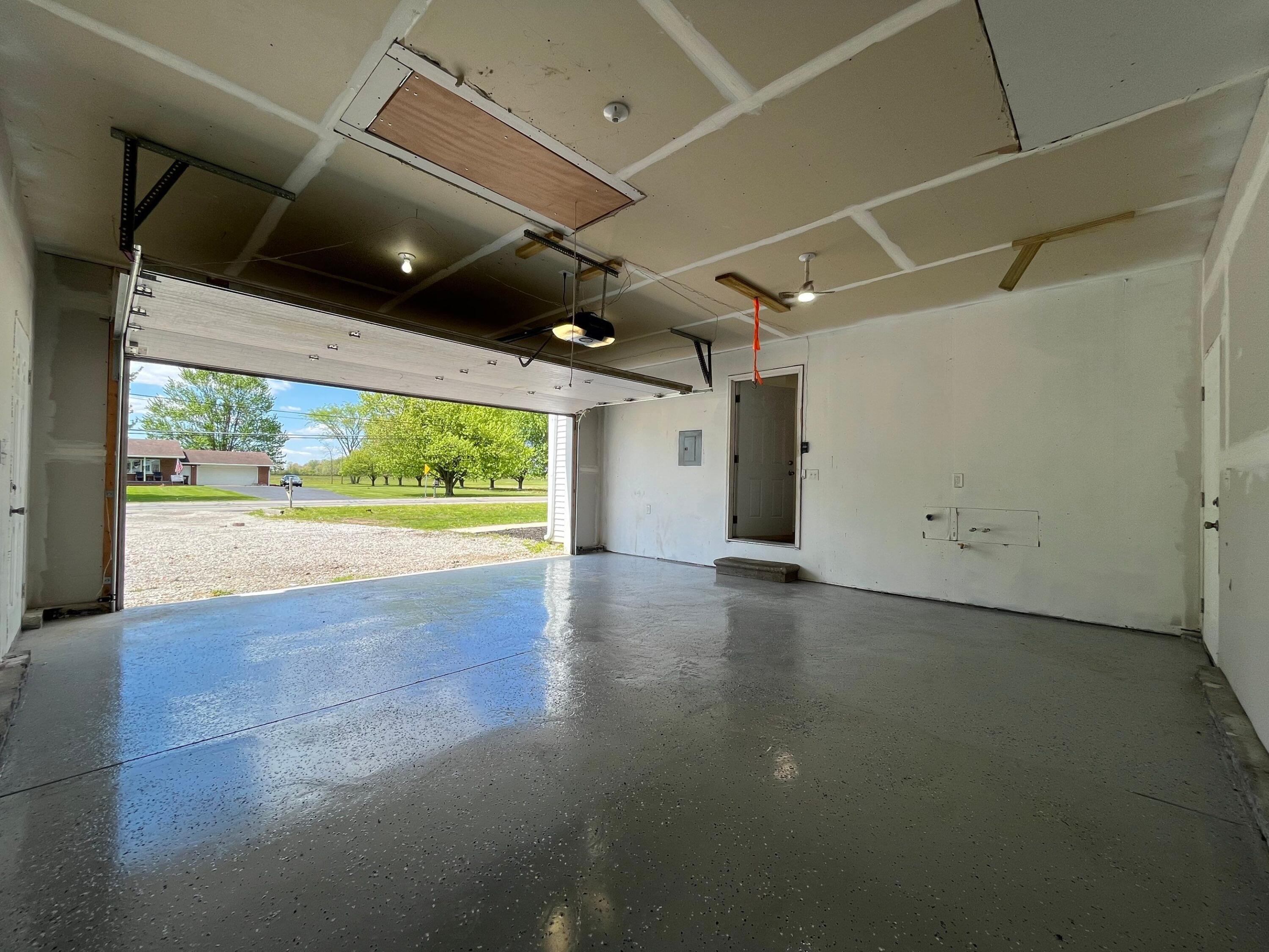 2831 Nadeau Road Monroe, MI 48162 - Photo 3 of 27 7-May 07 2026 04_39am-6yV4