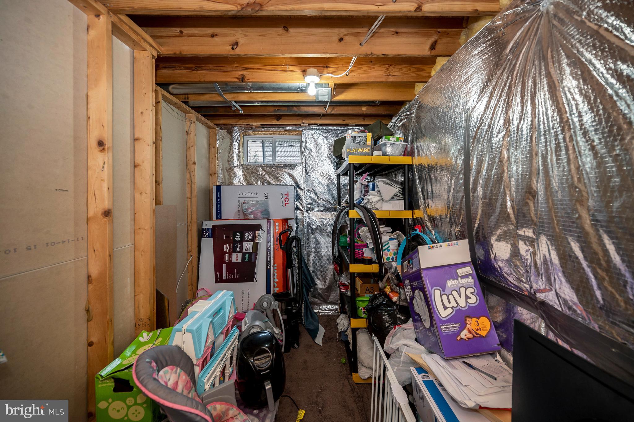 22 Myrtle Road Fredericksburg, VA 22405 - Photo 33 of 44 Storage