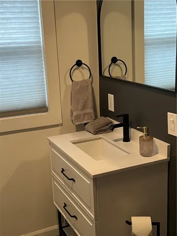 $3,200 | 36 Lansdale Street, Rochester, NY 14620