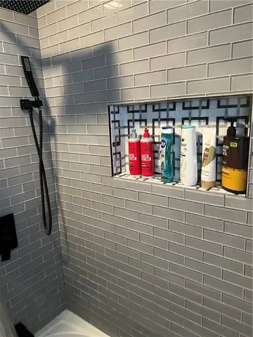 $2,500 | 36 Lansdale Street, Rochester, NY 14620