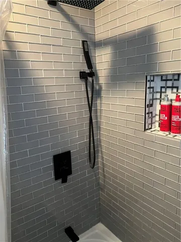 $2,500 | 36 Lansdale Street, Rochester, NY 14620