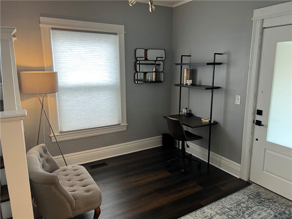 36 Lansdale Street Rochester, NY 14620 - Photo 9 of 35
