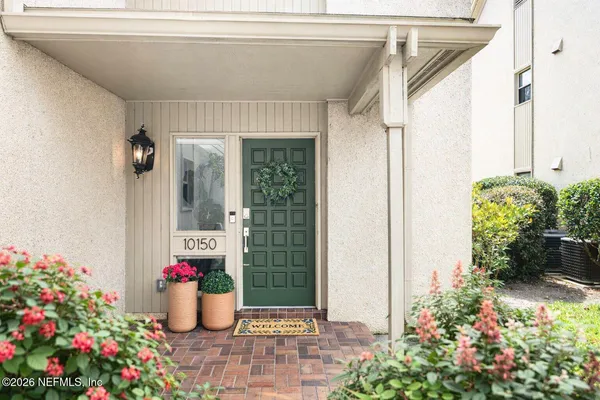 $310,000 | 10150 Leisure Lane North, Unit 23, Jacksonville, FL 32256