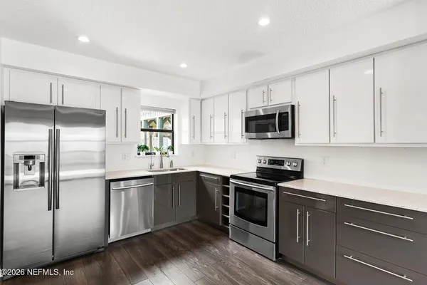 $310,000 | 10150 Leisure Lane North, Unit 23, Jacksonville, FL 32256