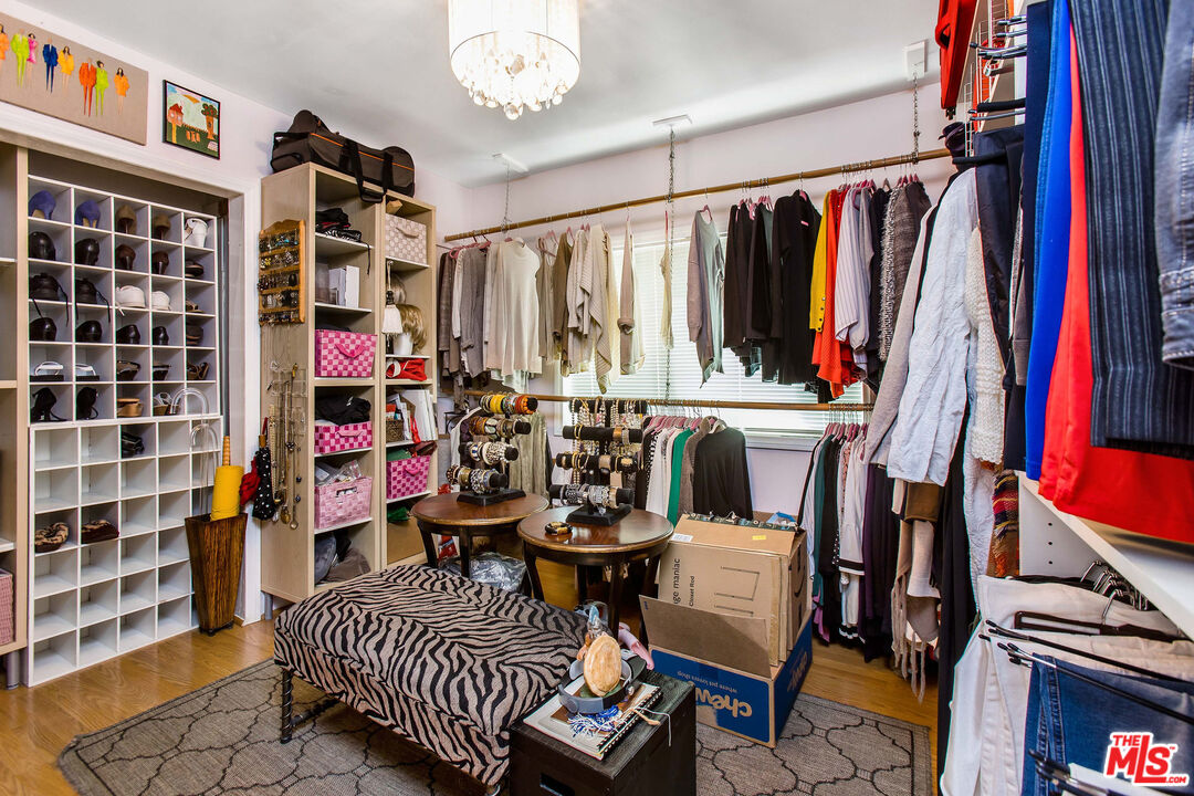 1829 Rosita Drive Glendale, CA 91208 - Photo 17 of 31