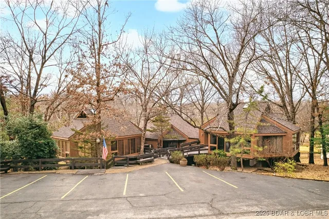 $379,999 | 328 Hogan Drive, Unit C, Lake Ozark, MO 65049
