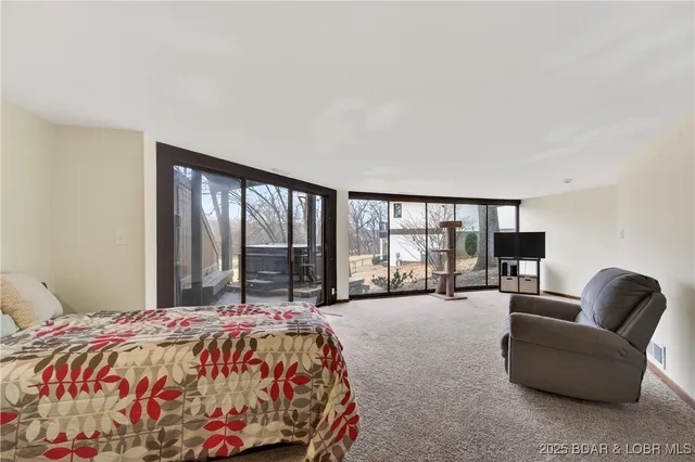 $379,999 | 328 Hogan Drive, Unit C, Lake Ozark, MO 65049