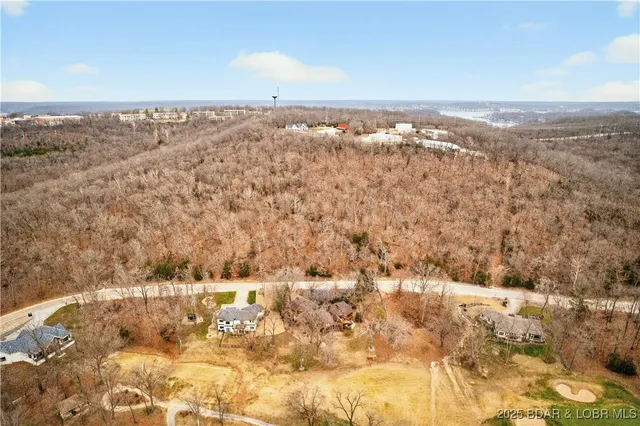 $379,999 | 328 Hogan Drive, Unit C, Lake Ozark, MO 65049